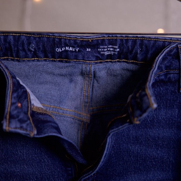 High Rise Wide Leg Jeans - Women's Old Navy Jeans - Size 22 - Picture 3 of 3
